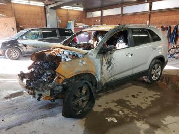  Salvage Kia Sorento