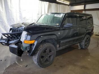  Salvage Jeep Commander