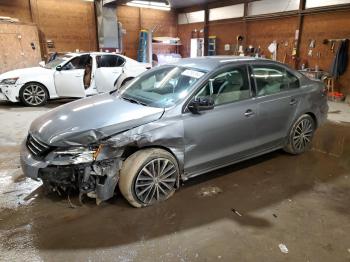  Salvage Volkswagen Jetta