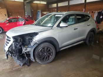  Salvage Hyundai TUCSON