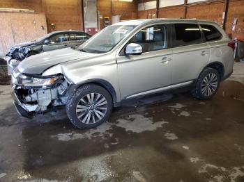  Salvage Mitsubishi Outlander