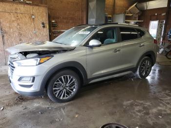  Salvage Hyundai TUCSON