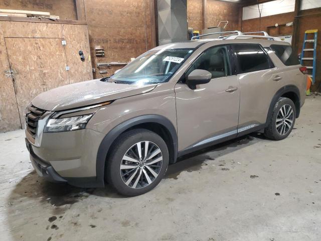  Salvage Nissan Pathfinder