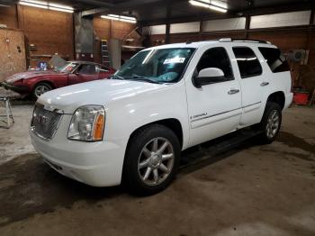  Salvage GMC Yukon