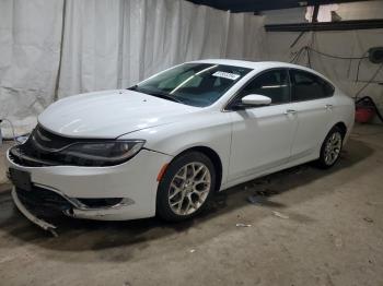  Salvage Chrysler 200