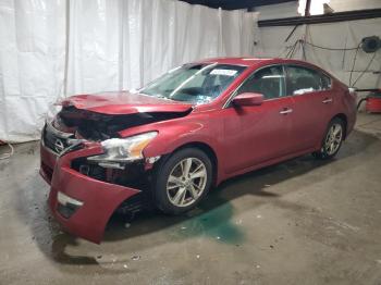  Salvage Nissan Altima