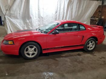  Salvage Ford Mustang