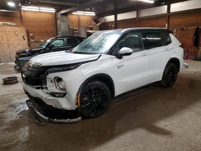  Salvage Mitsubishi Outlander