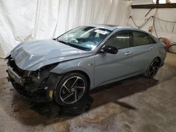  Salvage Hyundai ELANTRA