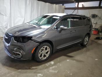  Salvage Chrysler Pacifica