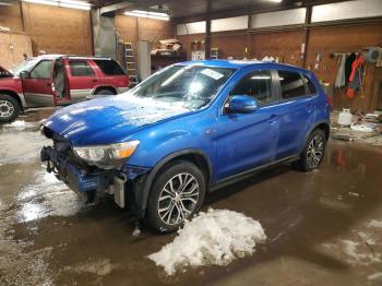  Salvage Mitsubishi Outlander