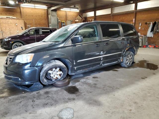  Salvage Chrysler Minivan