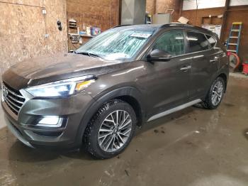  Salvage Hyundai TUCSON