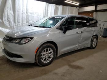  Salvage Chrysler Minivan