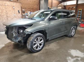  Salvage Toyota Highlander