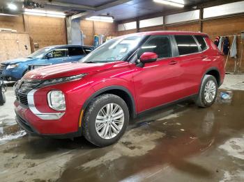  Salvage Mitsubishi Outlander