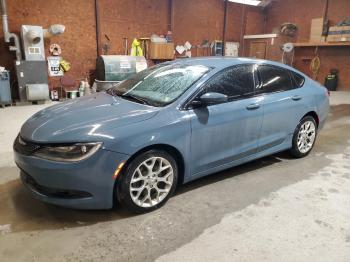  Salvage Chrysler 200