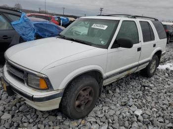  Salvage Chevrolet Blazer