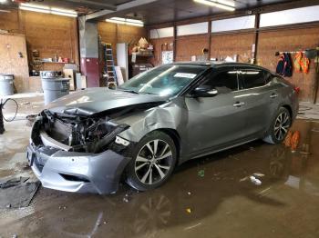  Salvage Nissan Maxima
