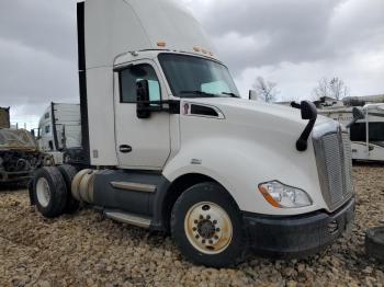  Salvage Kenworth T680