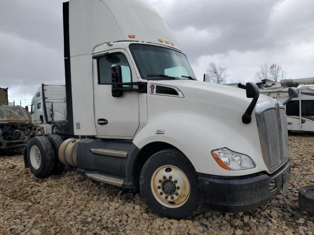  Salvage Kenworth T680