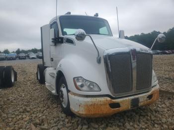  Salvage Kenworth T680