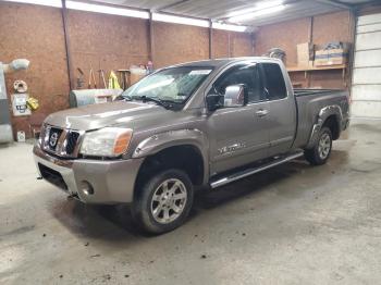  Salvage Nissan Titan