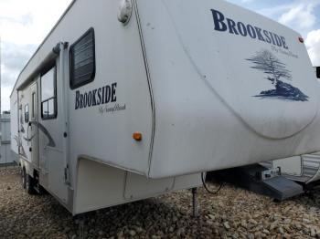  Salvage Sunny Brook 5th Wheel