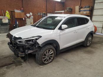  Salvage Hyundai TUCSON