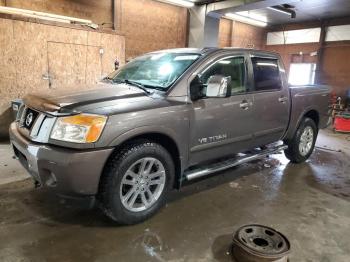  Salvage Nissan Titan