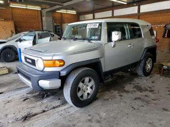  Salvage Toyota FJ Cruiser