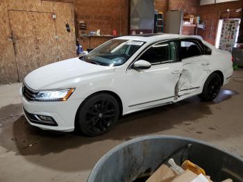  Salvage Volkswagen Passat