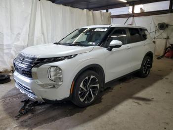  Salvage Mitsubishi Outlander