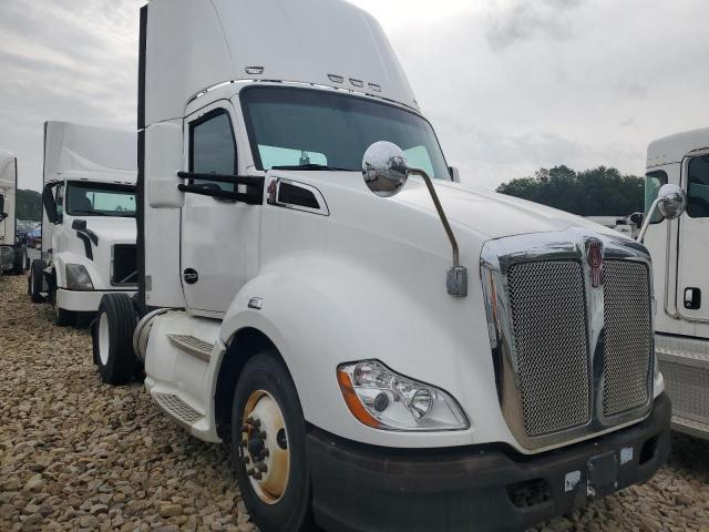  Salvage Kenworth T680