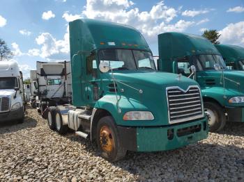  Salvage Mack 600 Cxu600