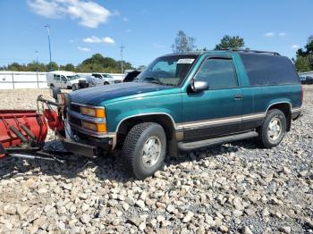  Salvage Chevrolet Tahoe