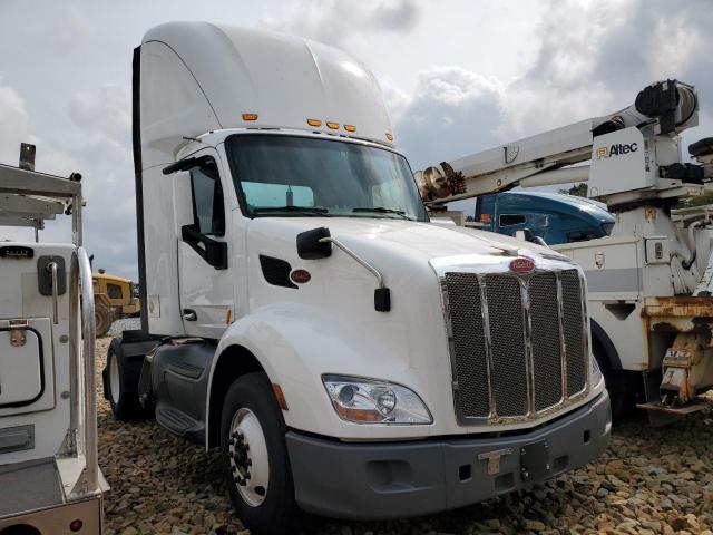  Salvage Peterbilt Tractor 579