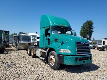  Salvage Mack 600 Cxu600