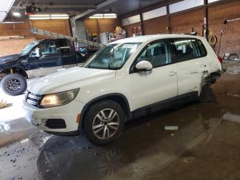  Salvage Volkswagen Tiguan