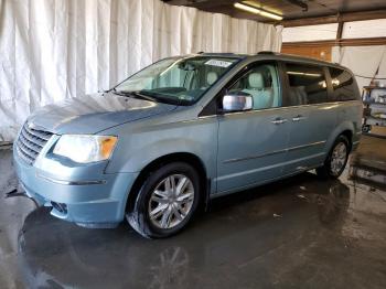  Salvage Chrysler Minivan