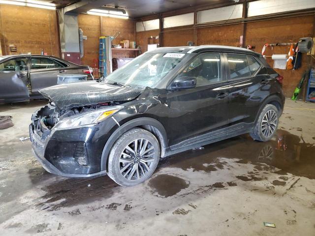  Salvage Nissan Kicks