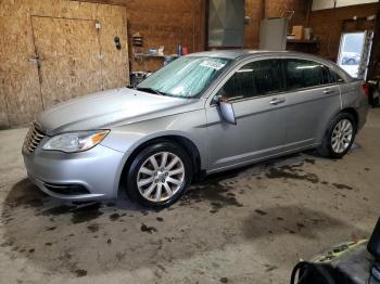 Salvage Chrysler 200