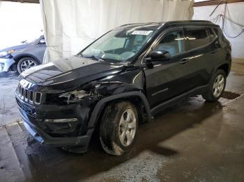  Salvage Jeep Compass