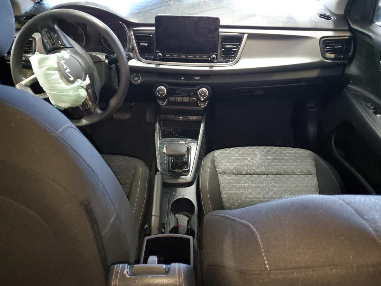 Kia Rio Lx Image 6
