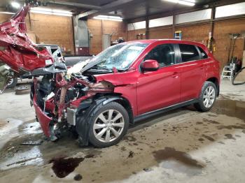  Salvage Mitsubishi Outlander