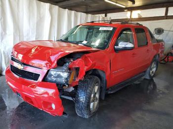  Salvage Chevrolet Avalanche