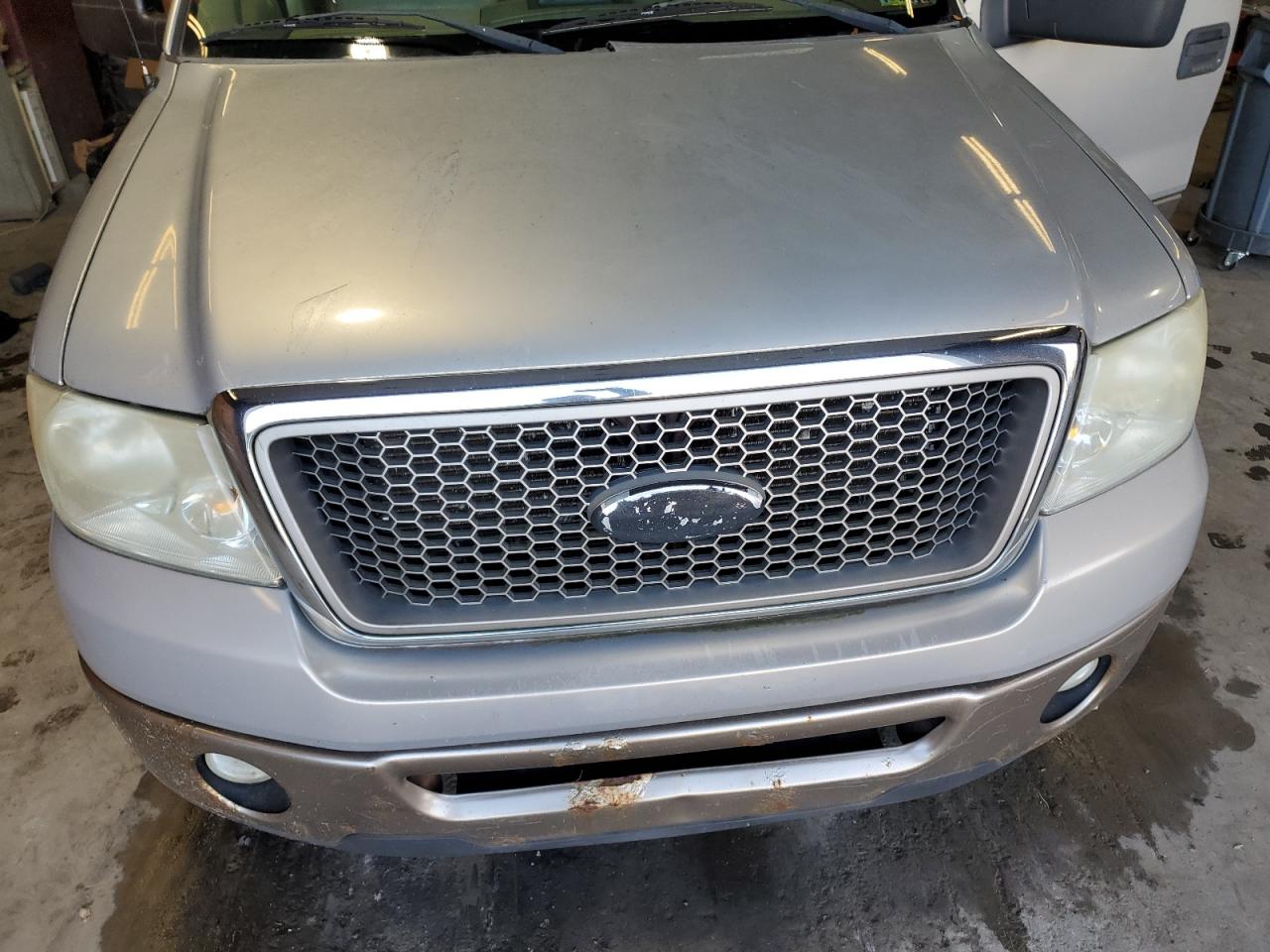 Ford F-150 Supercrew Image 7