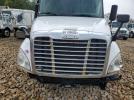 Freightliner Cascadia 1 Image 8