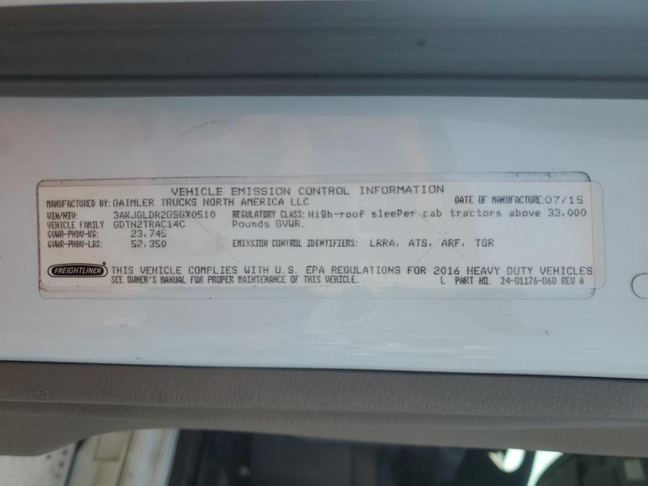 Freightliner Cascadia 1 Image 3