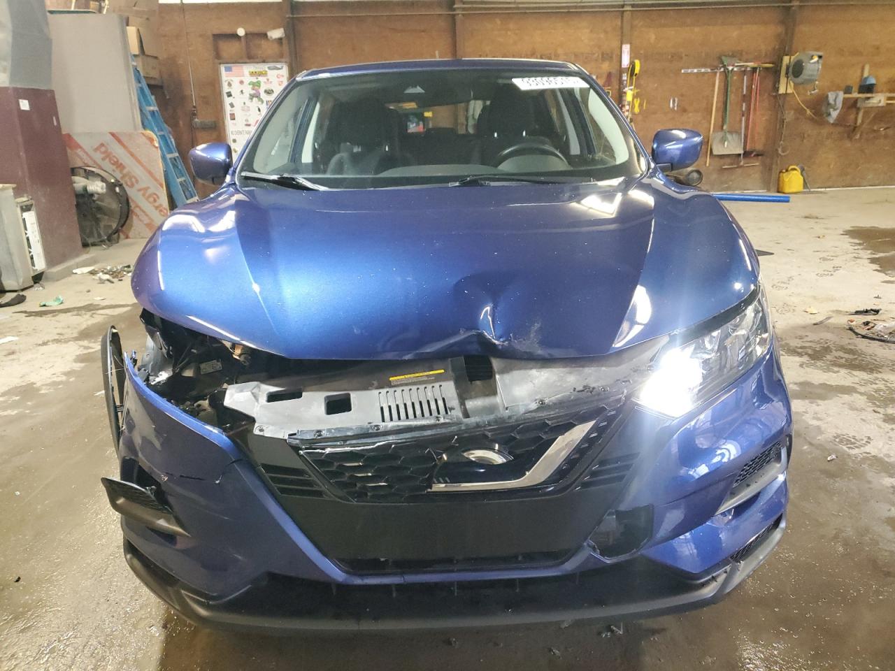 Nissan Rogue S Image 12